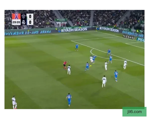 西甲第13轮皇马客场遭埃尔切逼平2比2悬念迭起之夜看点十足